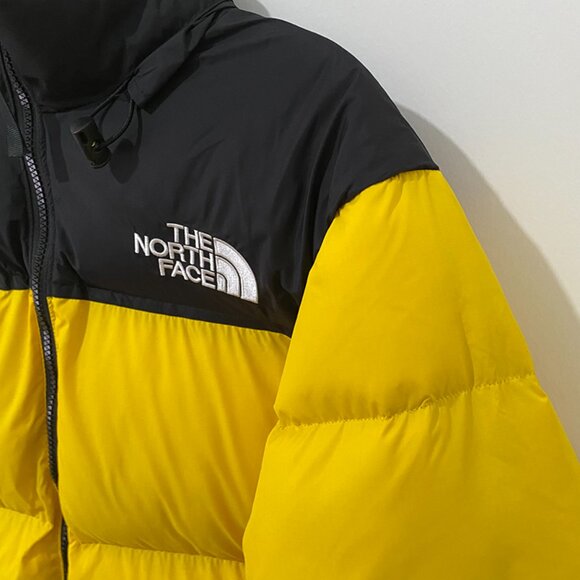 The North Face Yellow & Black Puffer Jacket - Picture 4 of 11